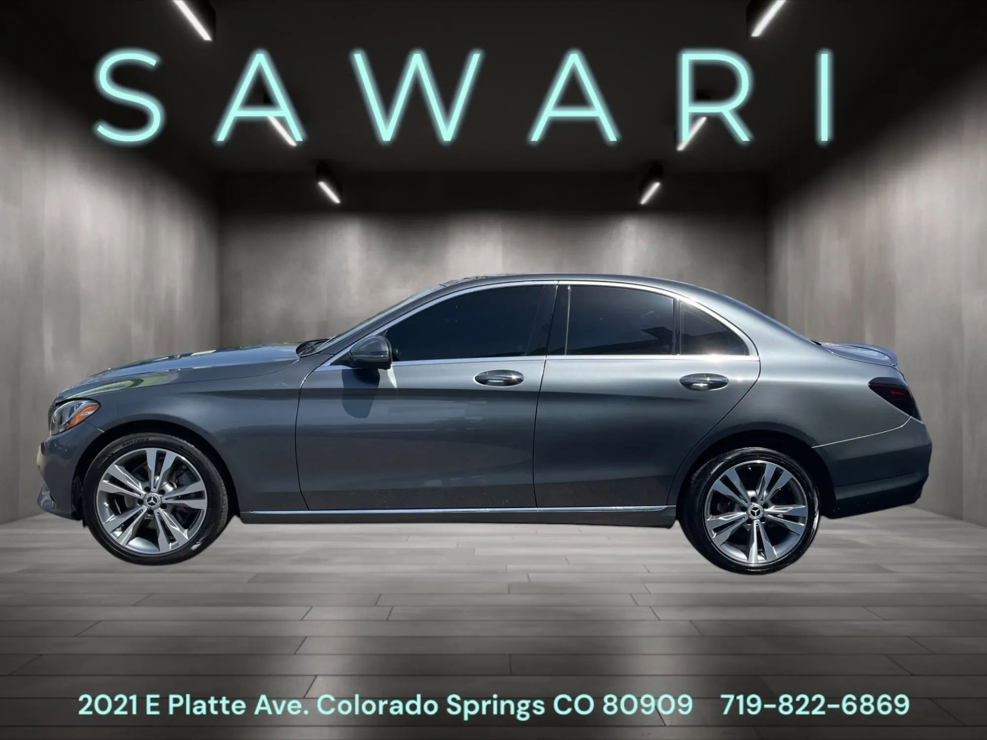 Used 2017 Mercedes-Benz C 300 C 300 4MATIC Sedan 4D image 4