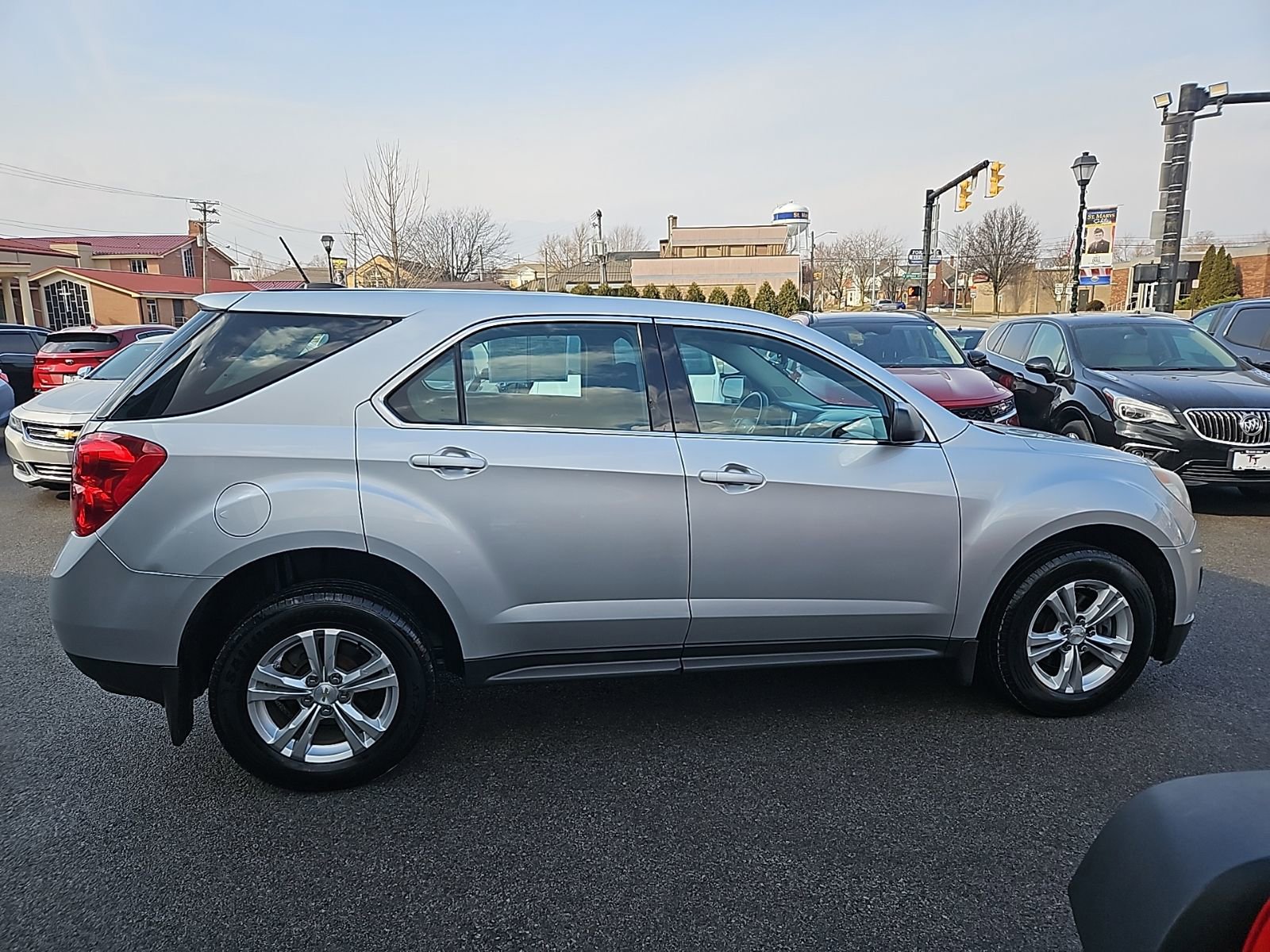 Used 2015 Chevrolet Equinox LS w/ LPO, Protection Package FWD image 8