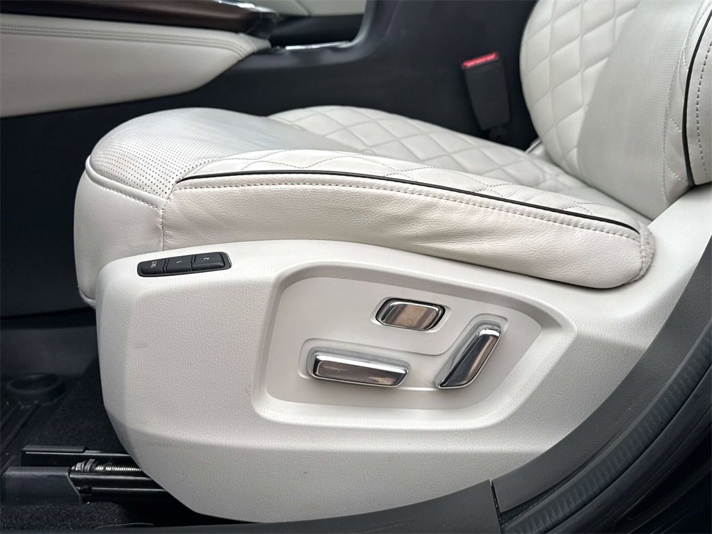 Used 2021 MAZDA CX-9 Signature image 11