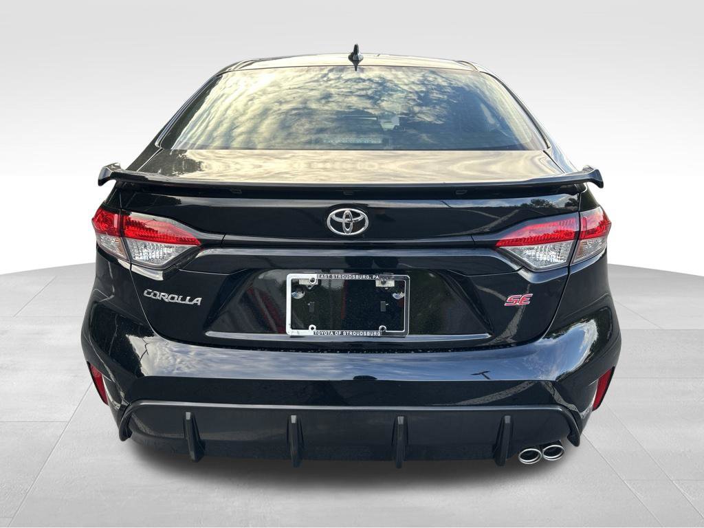 New 2026 Toyota Corolla SE w/ SE Package FWD image 4