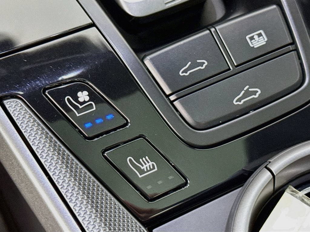 Certified 2023 Porsche 911 Carrera S RWD image 22