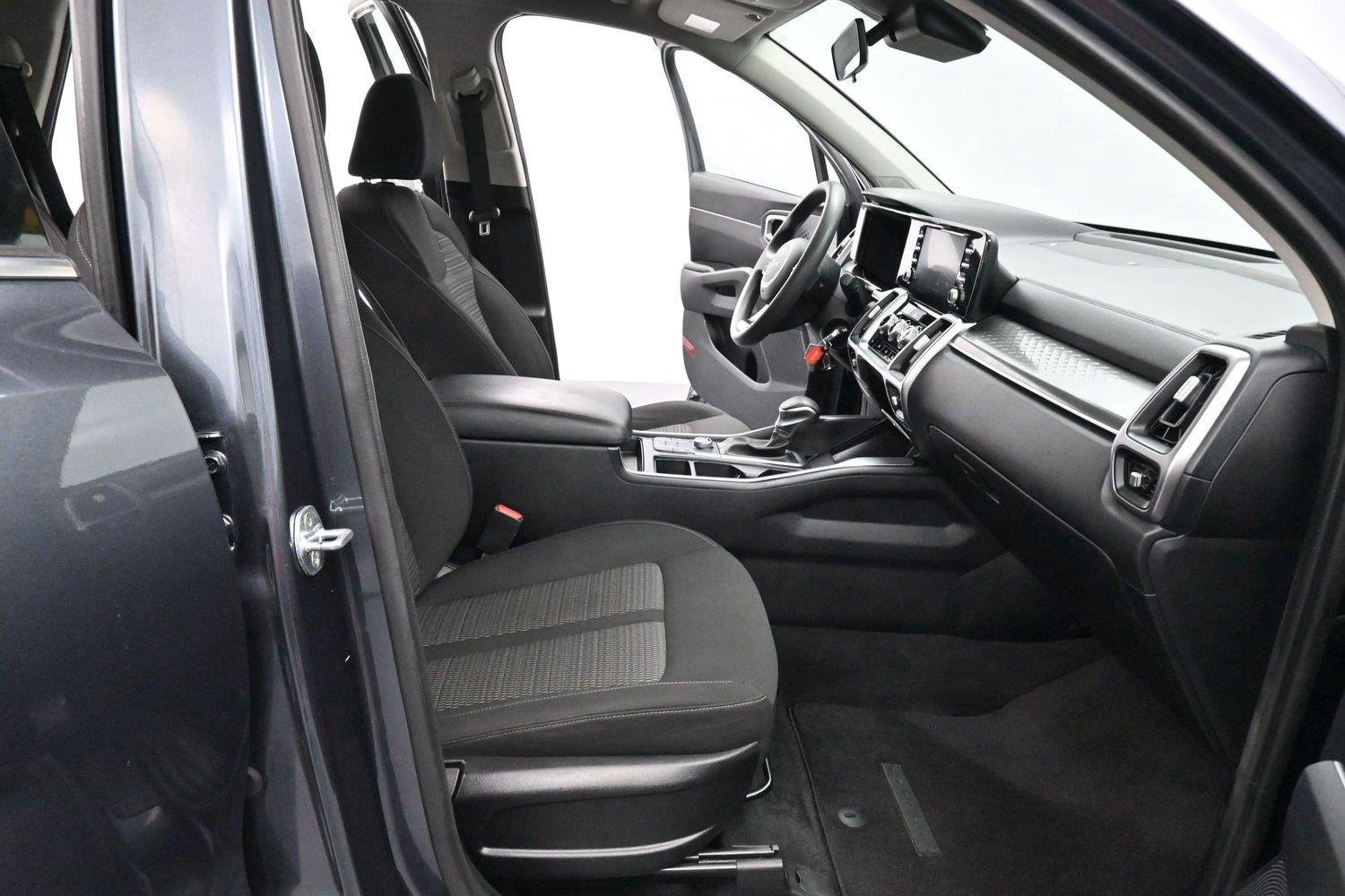 Used 2022 Kia Sorento LX FWD image 27