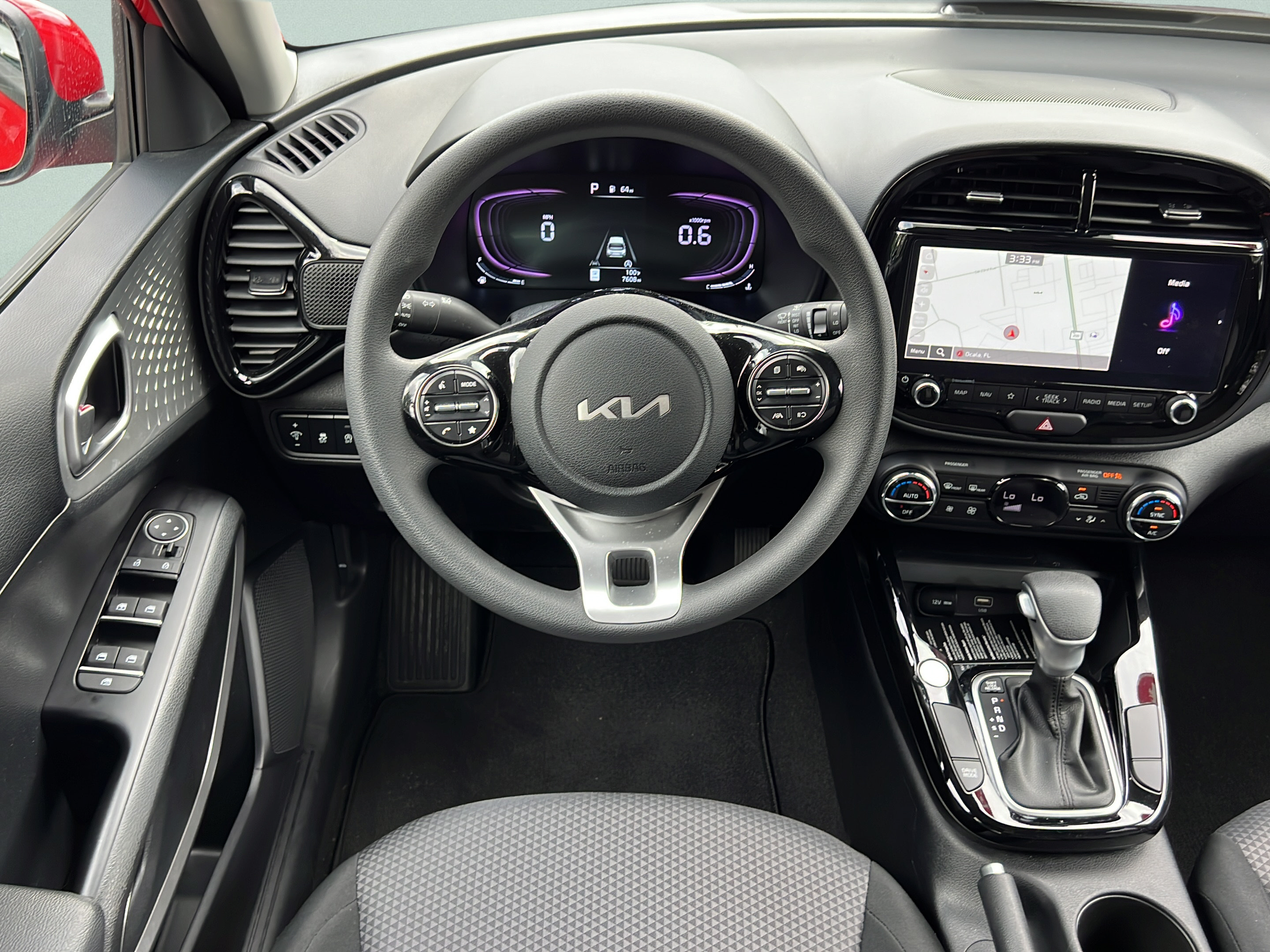 Certified 2024 Kia Soul S FWD image 12