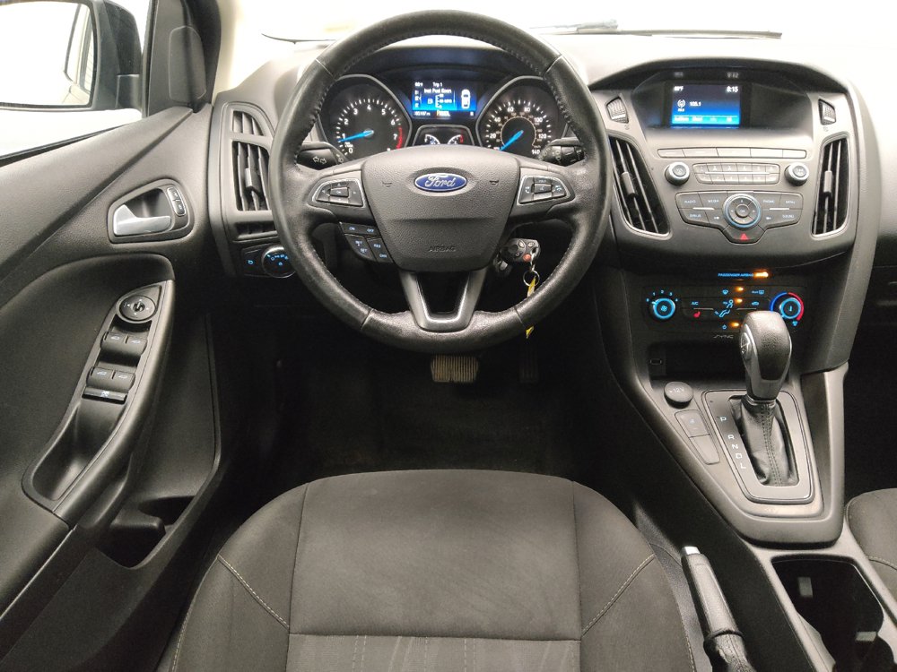 Used 2018 Ford Focus SE w/ Cold Weather Package FWD image 22