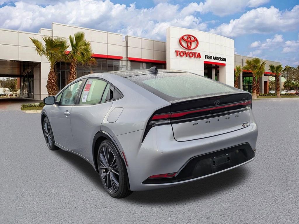 New 2026 Toyota Prius Limited FWD image 7