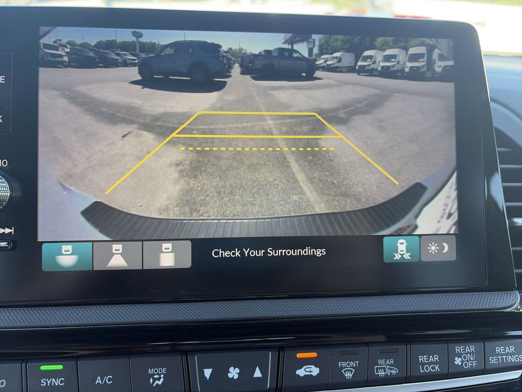 Used 2025 Honda Odyssey Sport-L image 24