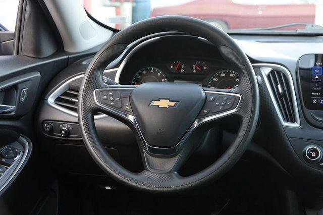 Used 2023 Chevrolet Malibu LT image 22