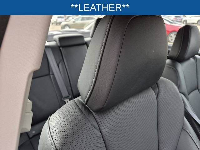 Used 2025 Subaru Legacy Limited image 14