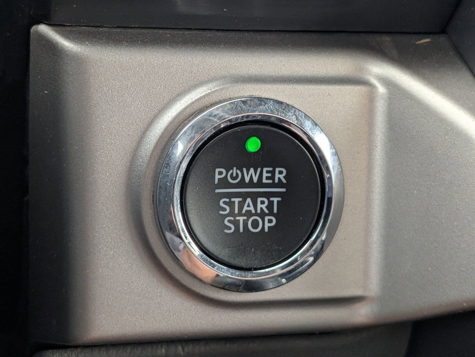 Used 2022 Ford F150 Lightning Pro AWD/4WD image 22