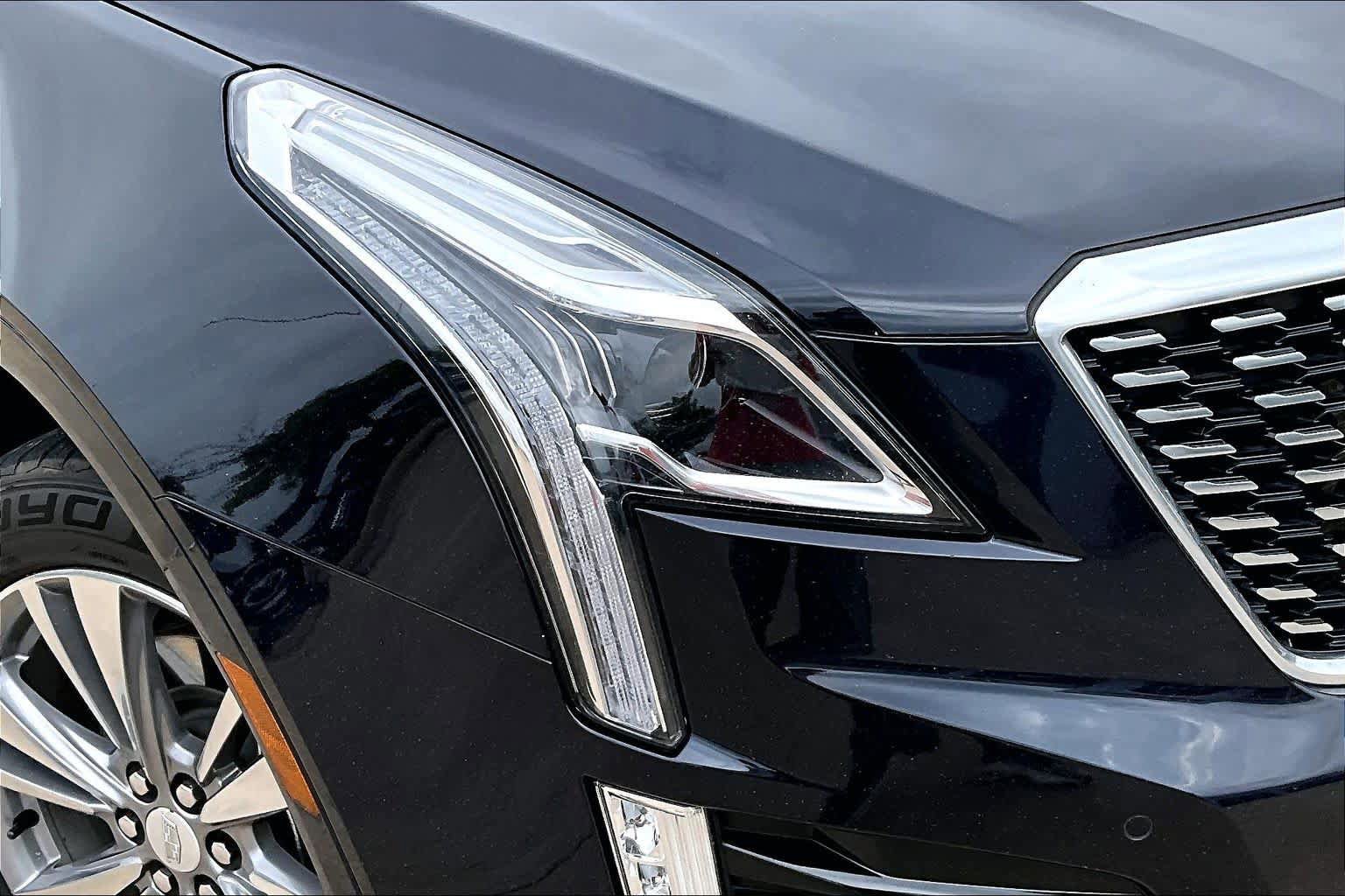 Used 2021 Cadillac XT5 Premium Luxury w/ LPO, Floor Liner Package FWD image 28