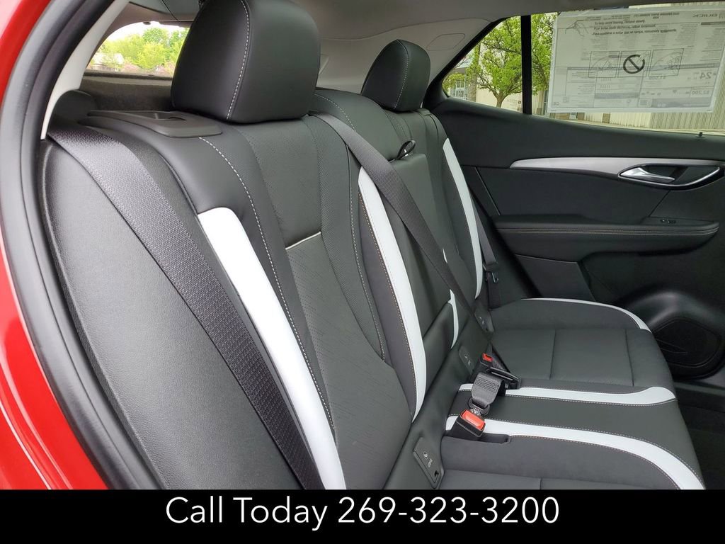 New 2025 Buick Envision Sport Touring image 29