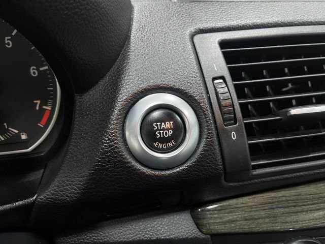 Used 2013 BMW 128i Convertible image 19