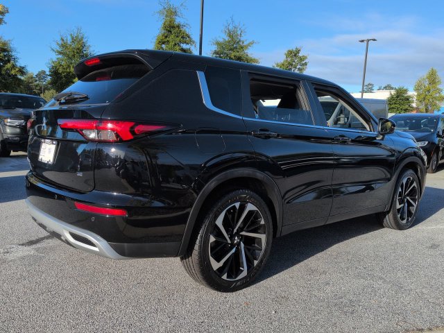 Used 2024 Mitsubishi Outlander SE AWD/4WD image 4