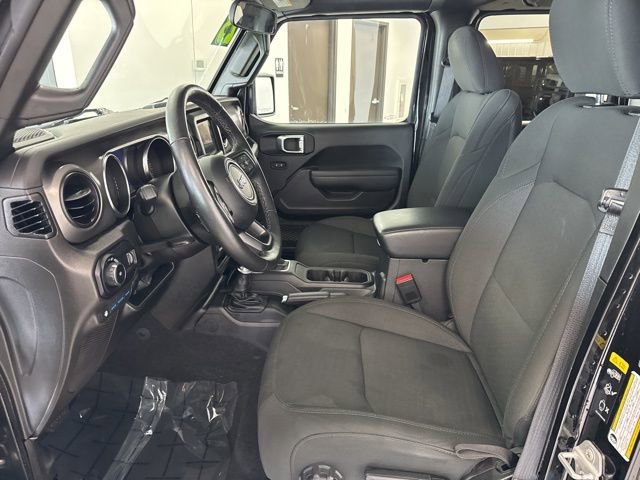 Used 2023 Jeep Wrangler Unlimited w/ Cold Weather Group image 16