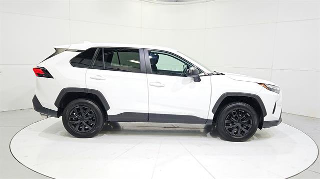 Used 2025 Toyota RAV4 LE FWD image 9