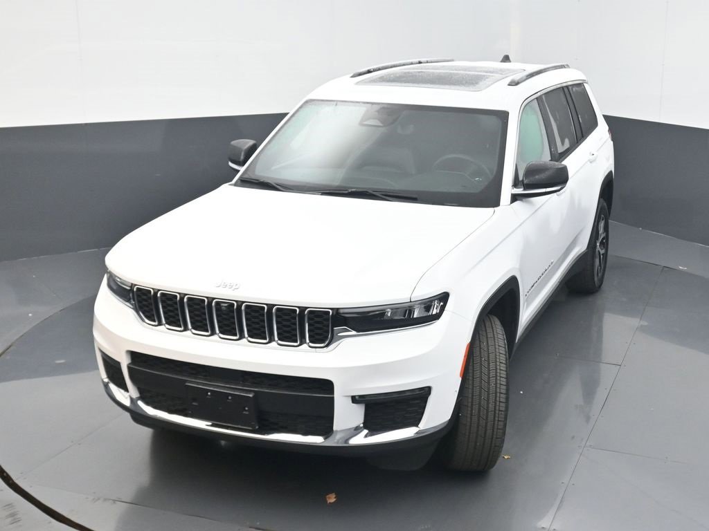 Certified 2024 Jeep Grand Cherokee L Limited w/ Luxury Tech Group II image 38