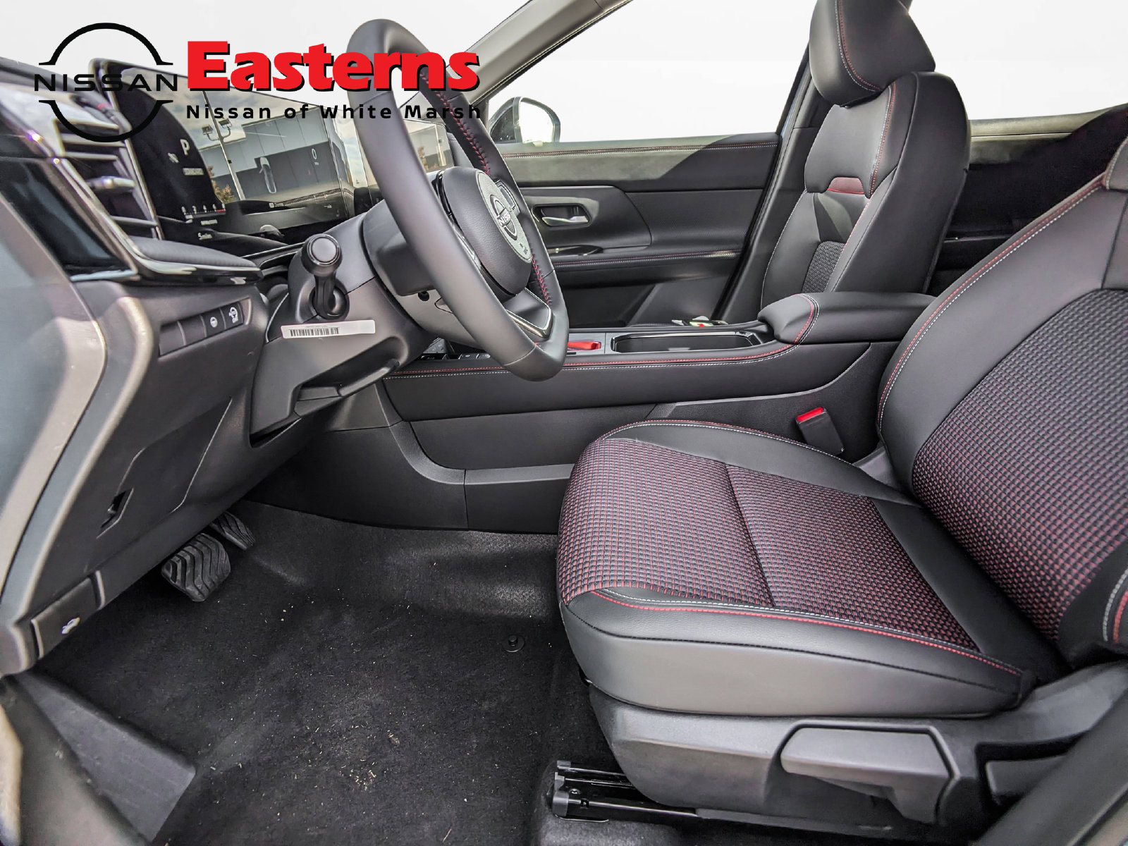 New 2027 Nissan Kicks SR FWD image 14