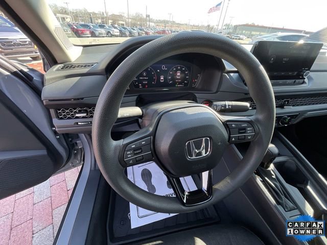 Certified 2025 Honda Accord SE image 11