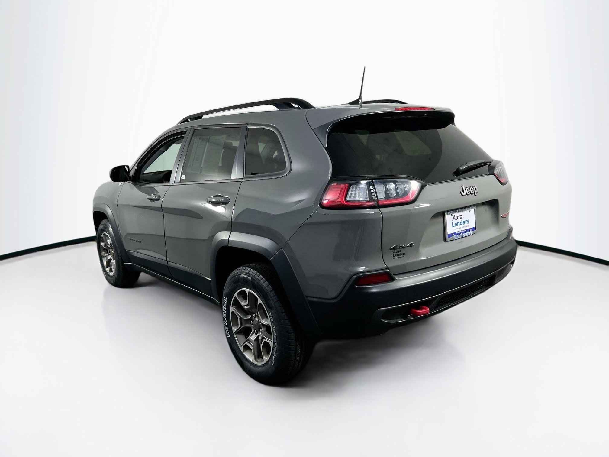 Used 2022 Jeep Cherokee Trailhawk image 7