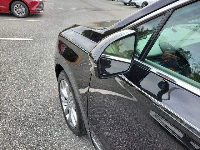 Used 2019 Lincoln MKC Select w/ Select Plus Package image 18