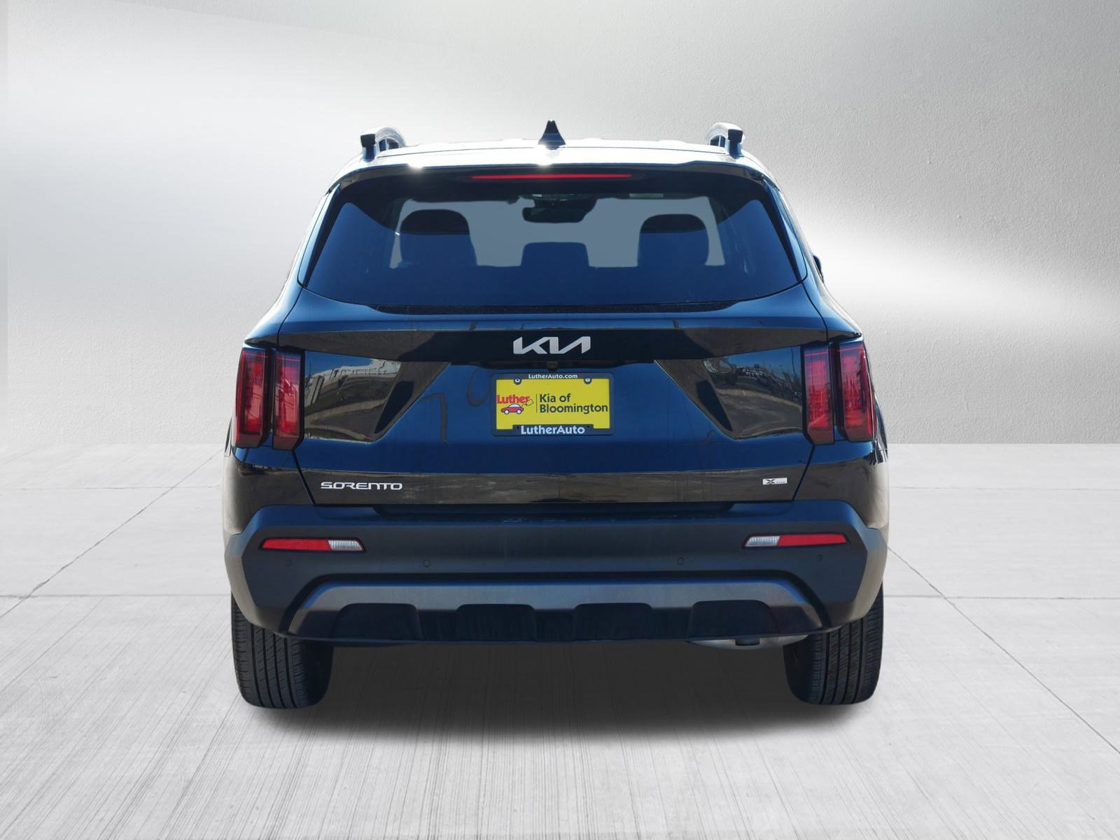 Certified 2023 Kia Sorento S image 6