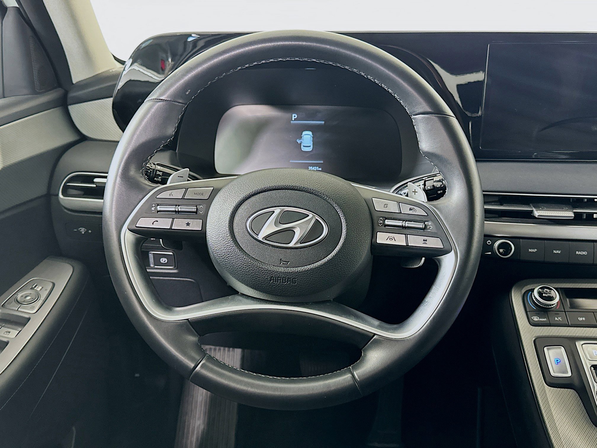 Used 2025 Hyundai Palisade SEL image 18