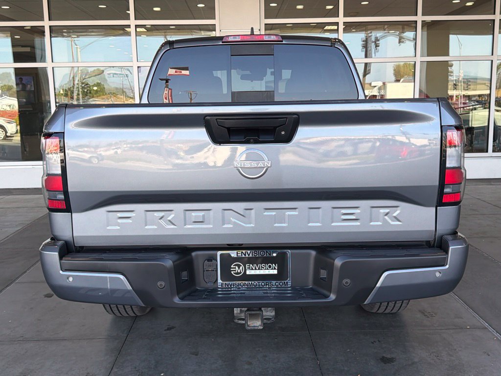 Used 2023 Nissan Frontier SV w/ SV Convenience Package AWD/4WD image 12