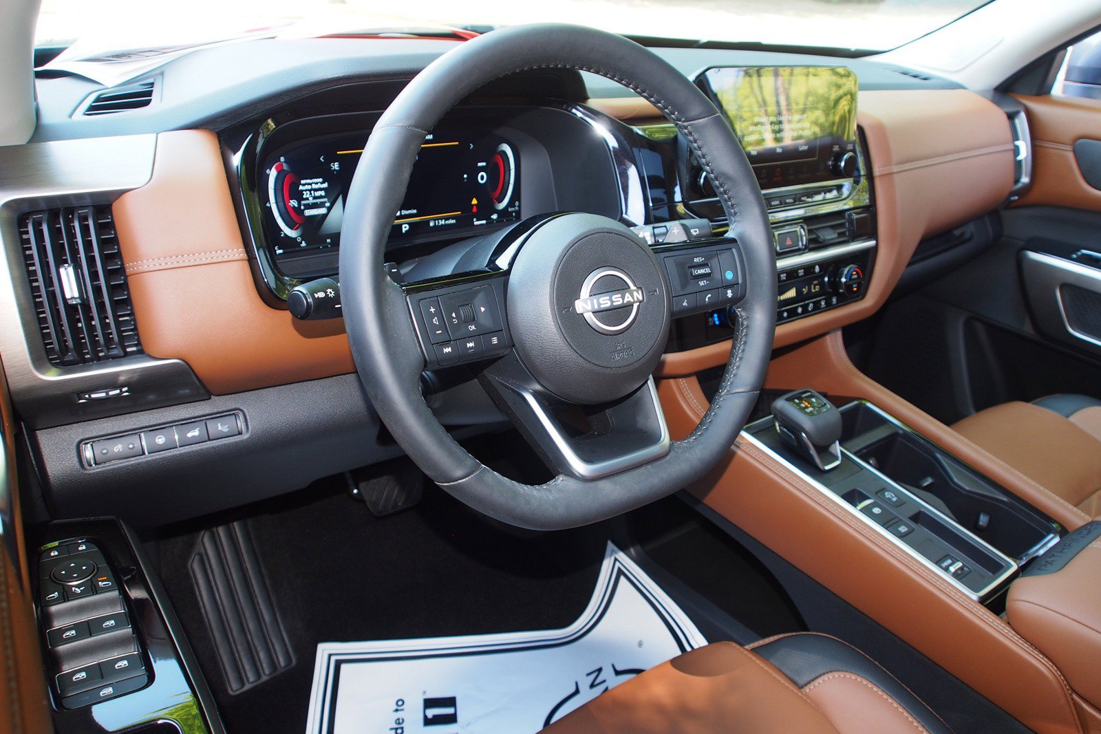 Used 2024 Nissan Pathfinder Platinum w/ Cargo Package FWD image 19