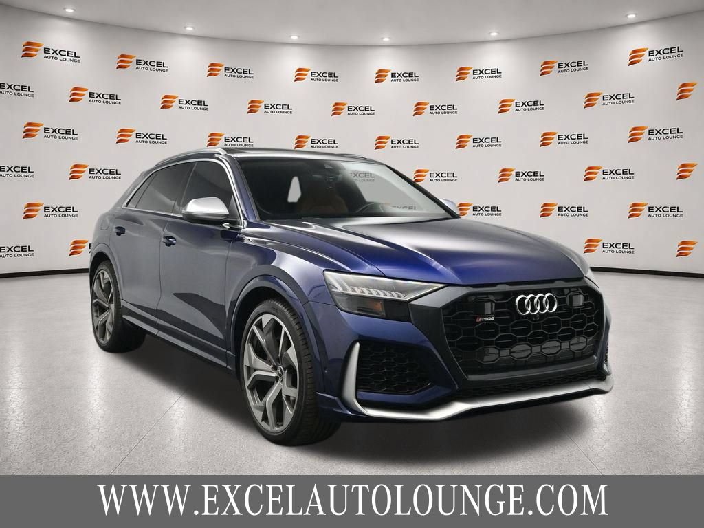 Used 2022 Audi RS Q8 w/ Luxury Package AWD/4WD image 6