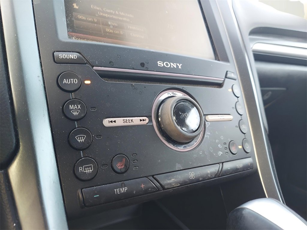 Used 2016 Ford Fusion Titanium image 25