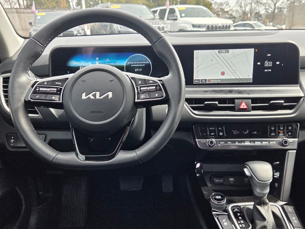 Used 2024 Kia Seltos SX w/ SX Sunroof Package AWD/4WD image 13