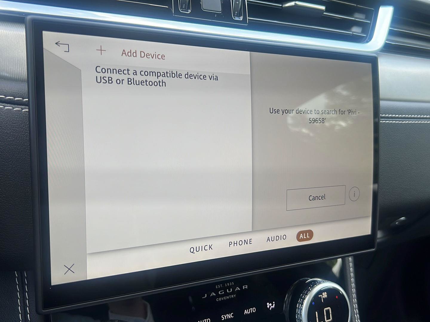Certified 2026 Jaguar F-PACE R-Dynamic S AWD/4WD image 18