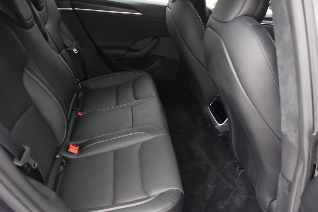 Used 2024 Tesla Model S Plaid image 18