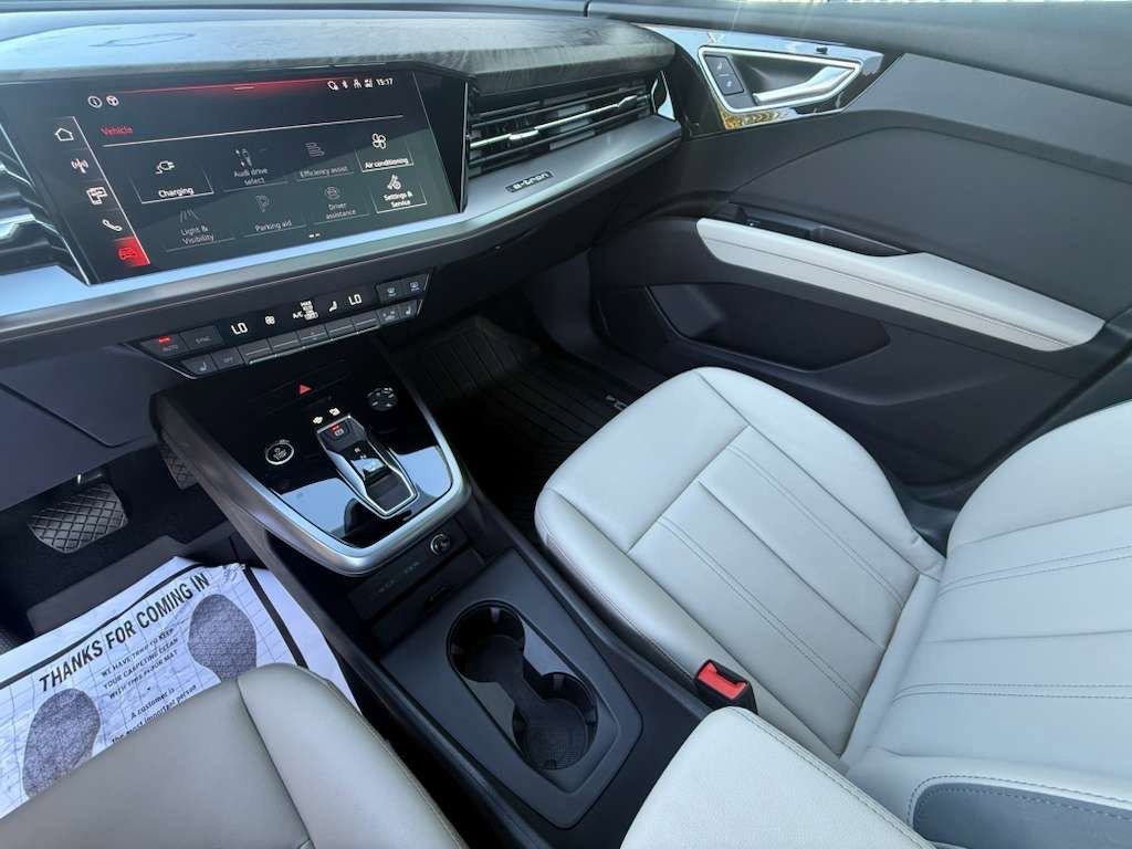 Used 2024 Audi Q4 e-tron Premium w/ Convenience Package image 26