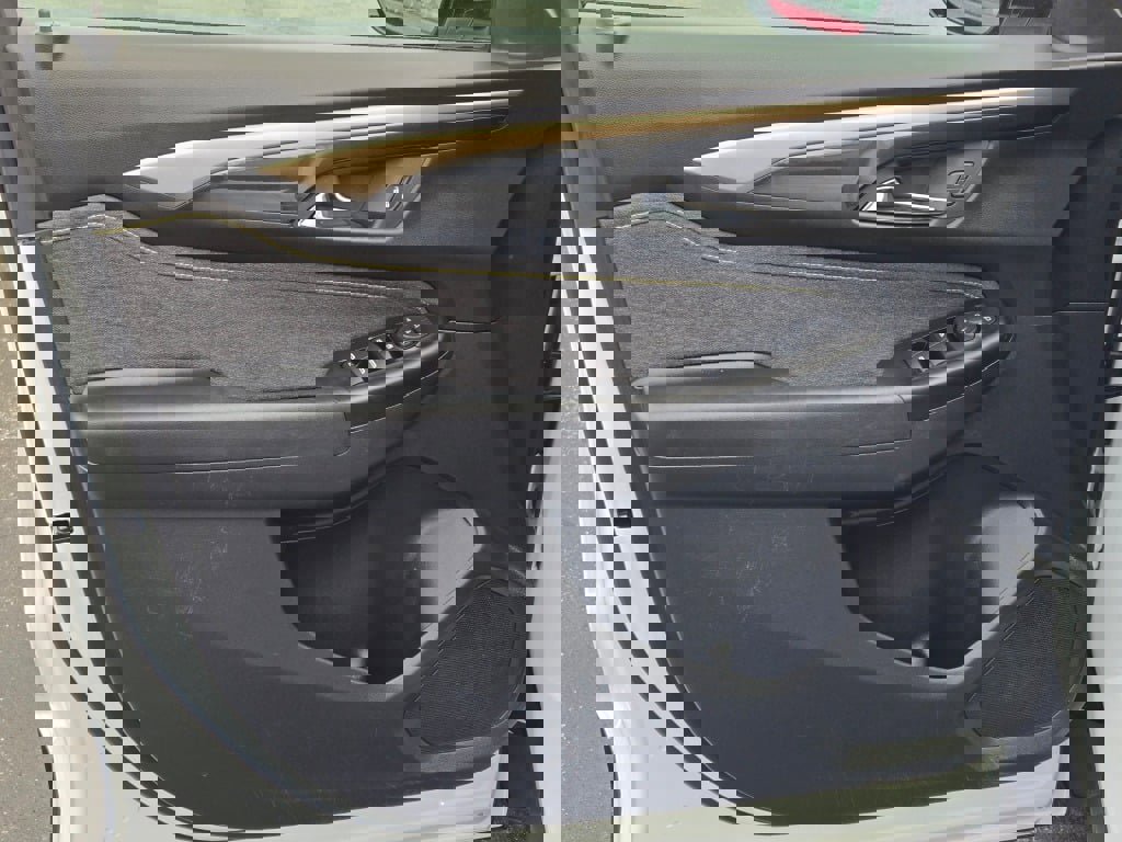 Certified 2024 Chevrolet TrailBlazer ACTIV w/ Driver Confidence Package image 17