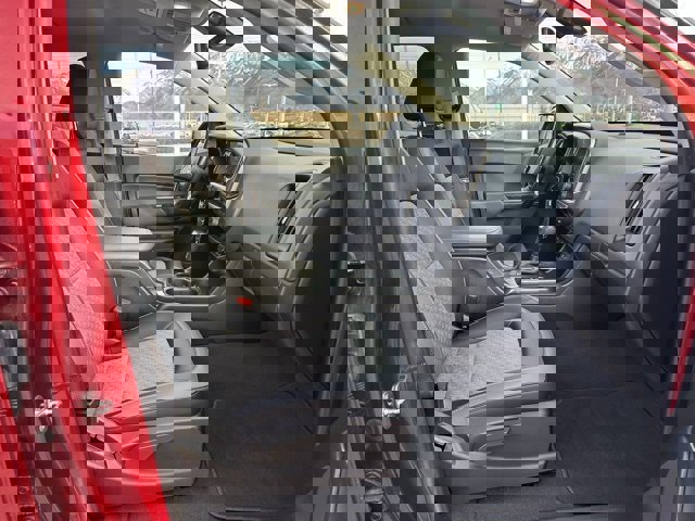 Certified 2021 Chevrolet Colorado Z71 w/ Safety Package image 18