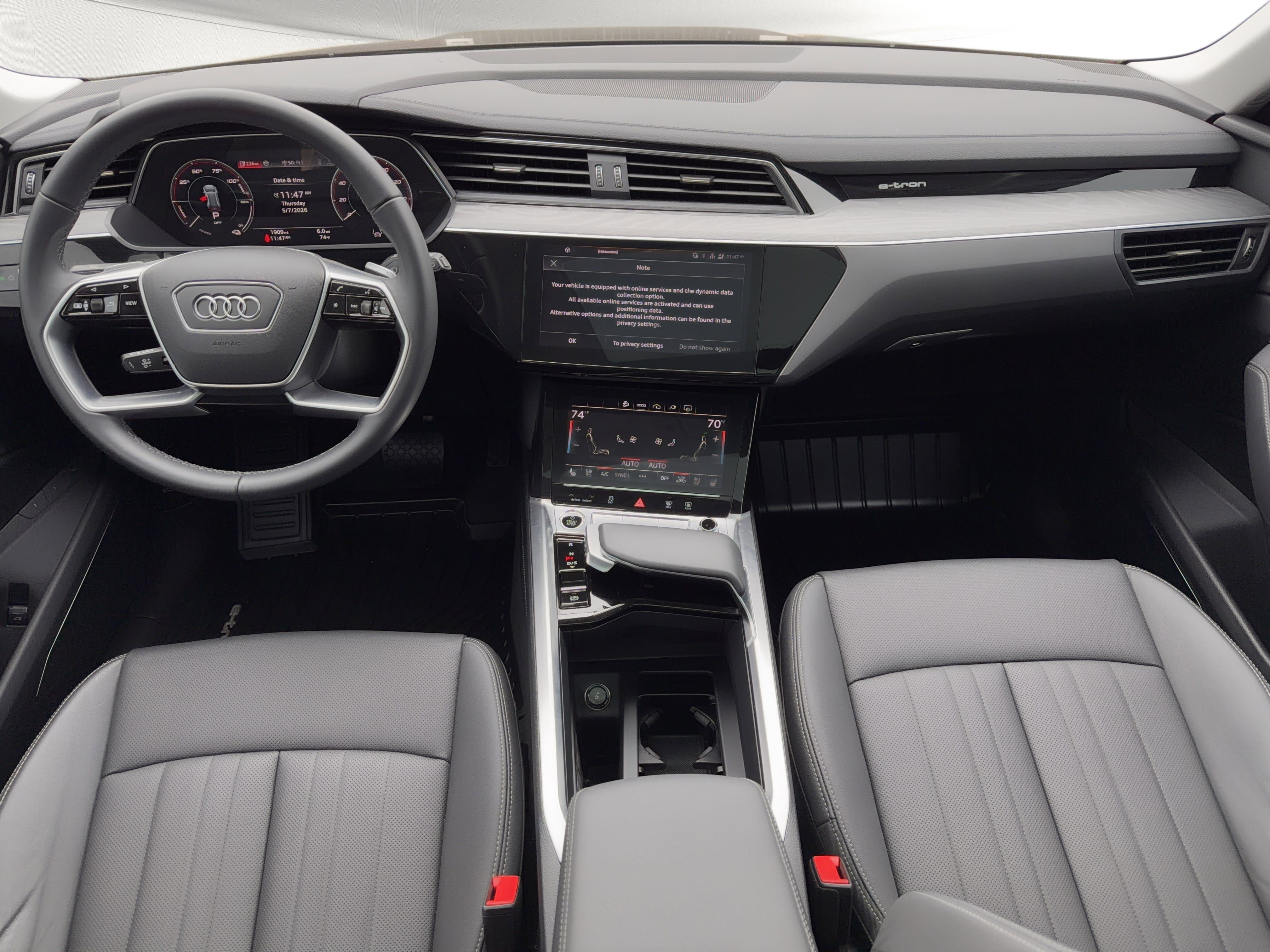 Used 2024 Audi Q8 e-tron Premium Plus w/ Premium Plus Package AWD/4WD image 19