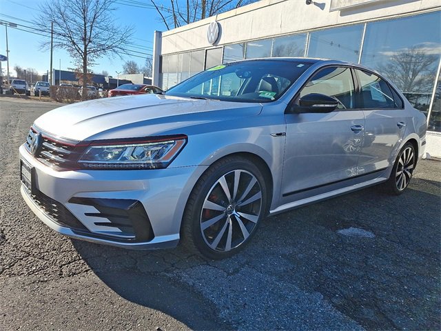 Used 2018 Volkswagen Passat 3.6 image 3
