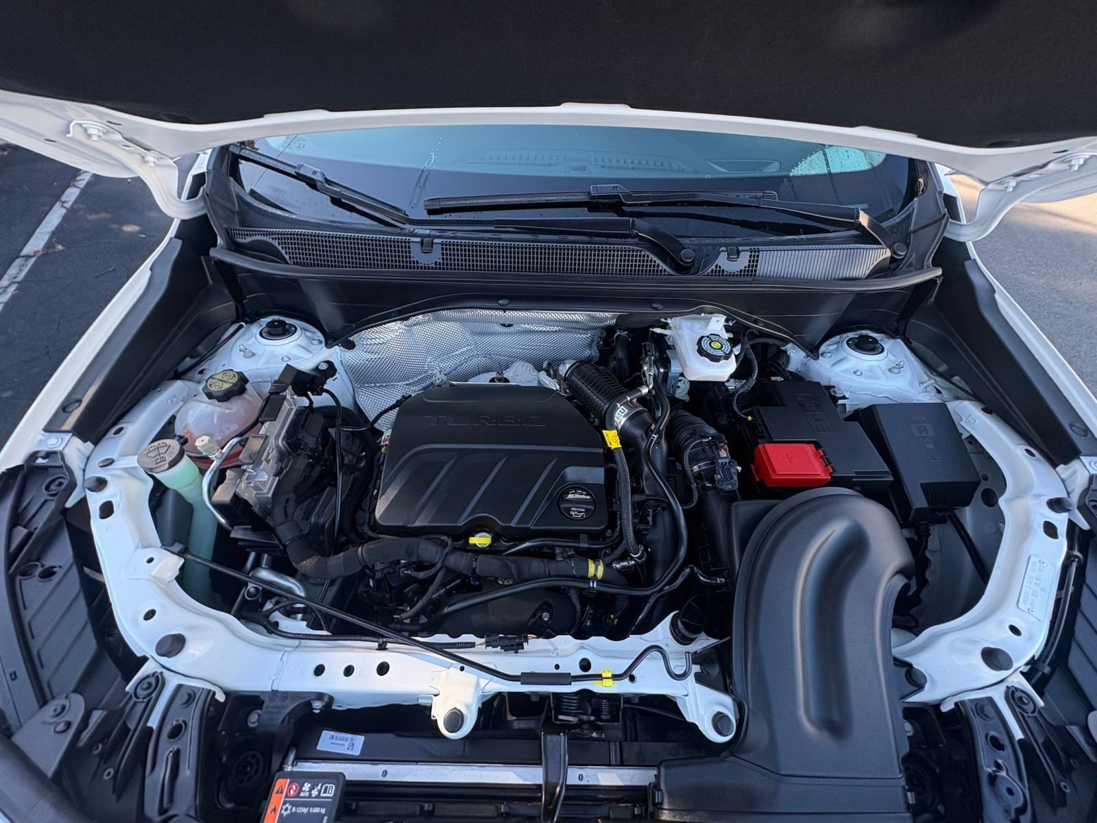 Used 2025 Buick Encore GX Preferred image 31