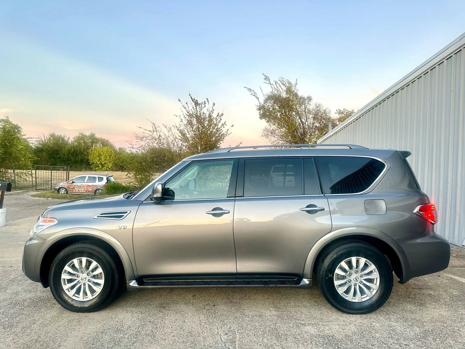 Used 2018 Nissan Armada SV w/ Driver Package image 3
