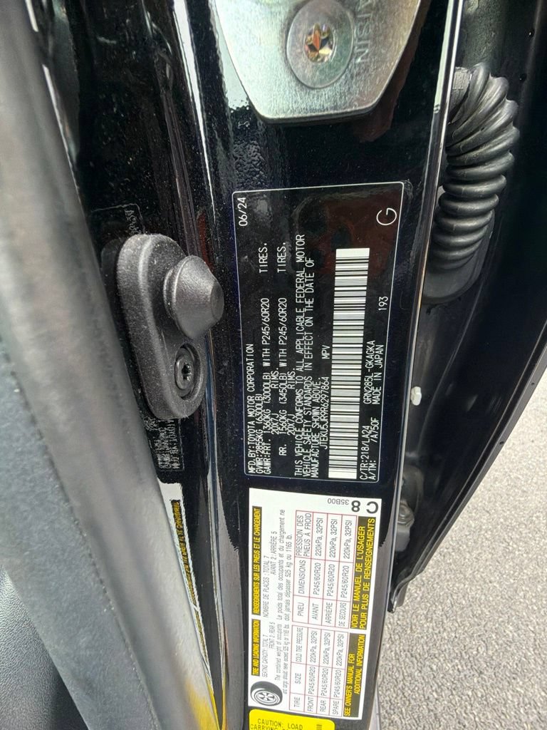Used 2024 Toyota 4Runner Limited AWD/4WD image 63