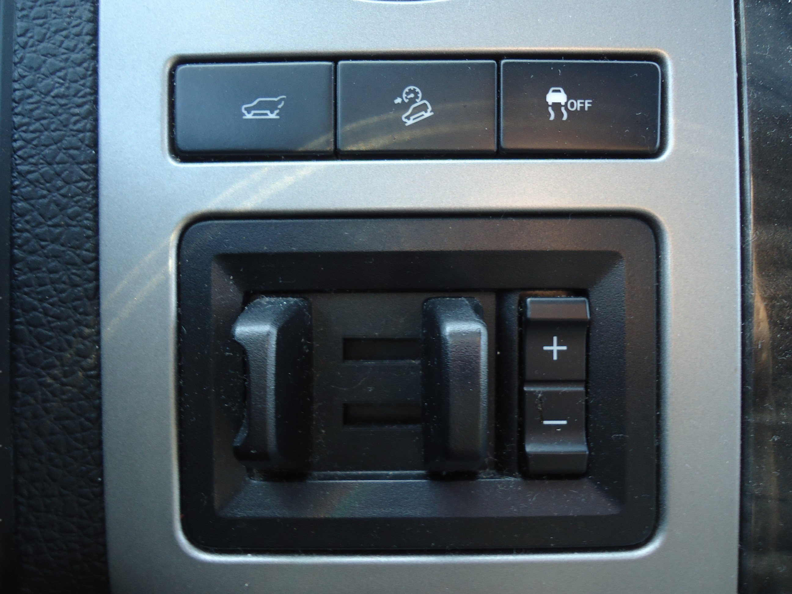 Used 2015 Ford Expedition Max Limited AWD/4WD image 22