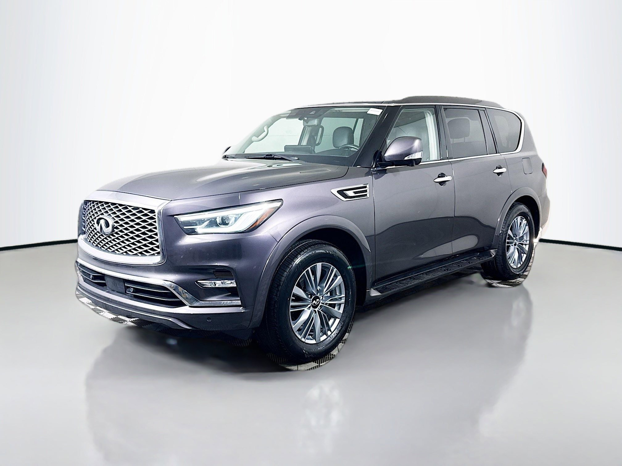Used 2024 INFINITI QX80 Luxe image 4