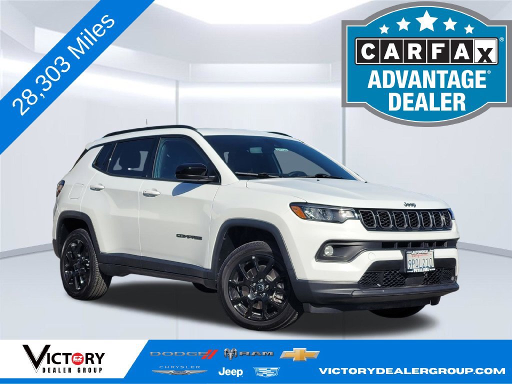 Used 2025 Jeep Compass Latitude w/ Altitude Special Edition AWD/4WD 360° Tour