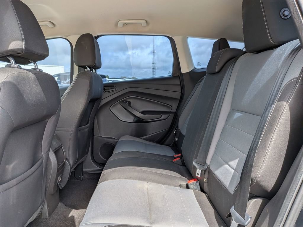 Used 2017 Ford Escape S image 22