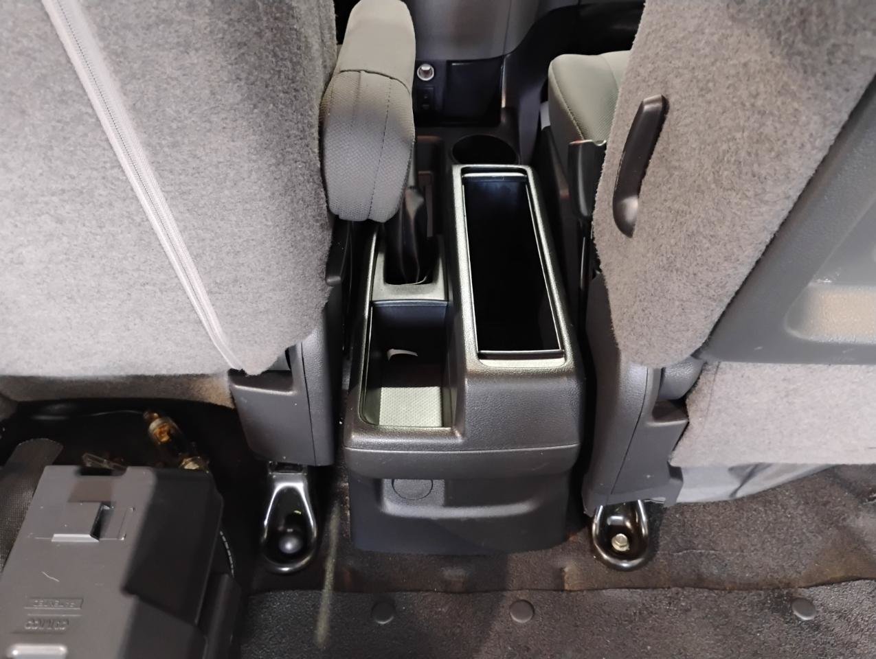 Used 2019 Nissan NV200 S FWD image 20
