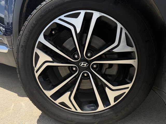 Used 2019 Hyundai Santa Fe Limited FWD image 9