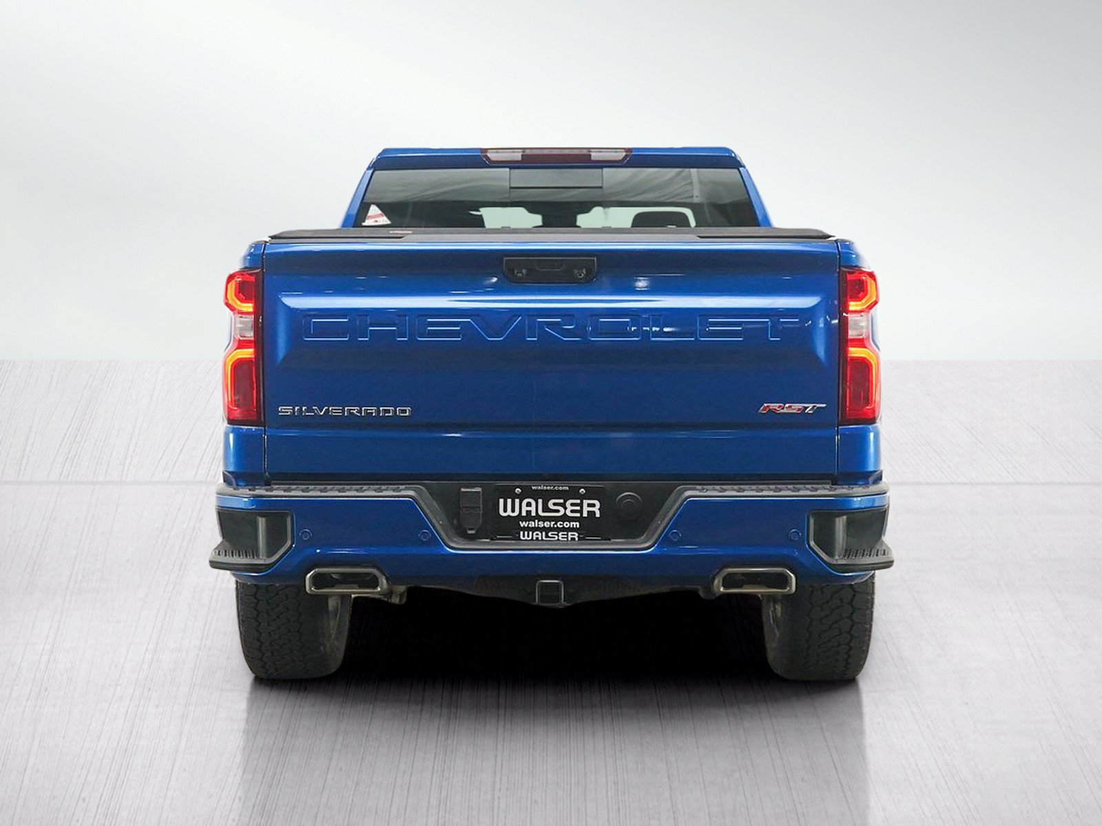 Used 2023 Chevrolet Silverado 1500 RST AWD/4WD image 4
