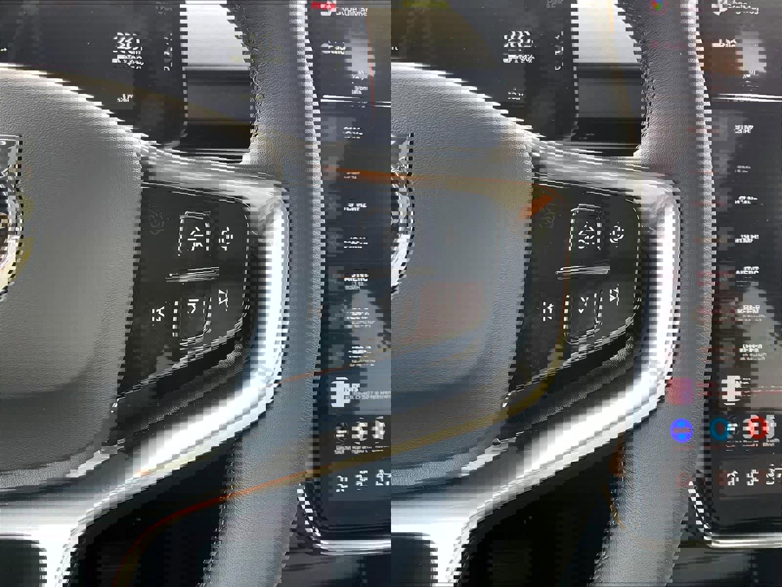 New 2025 Volvo EX90 Plus w/ Protection Package Premier image 18