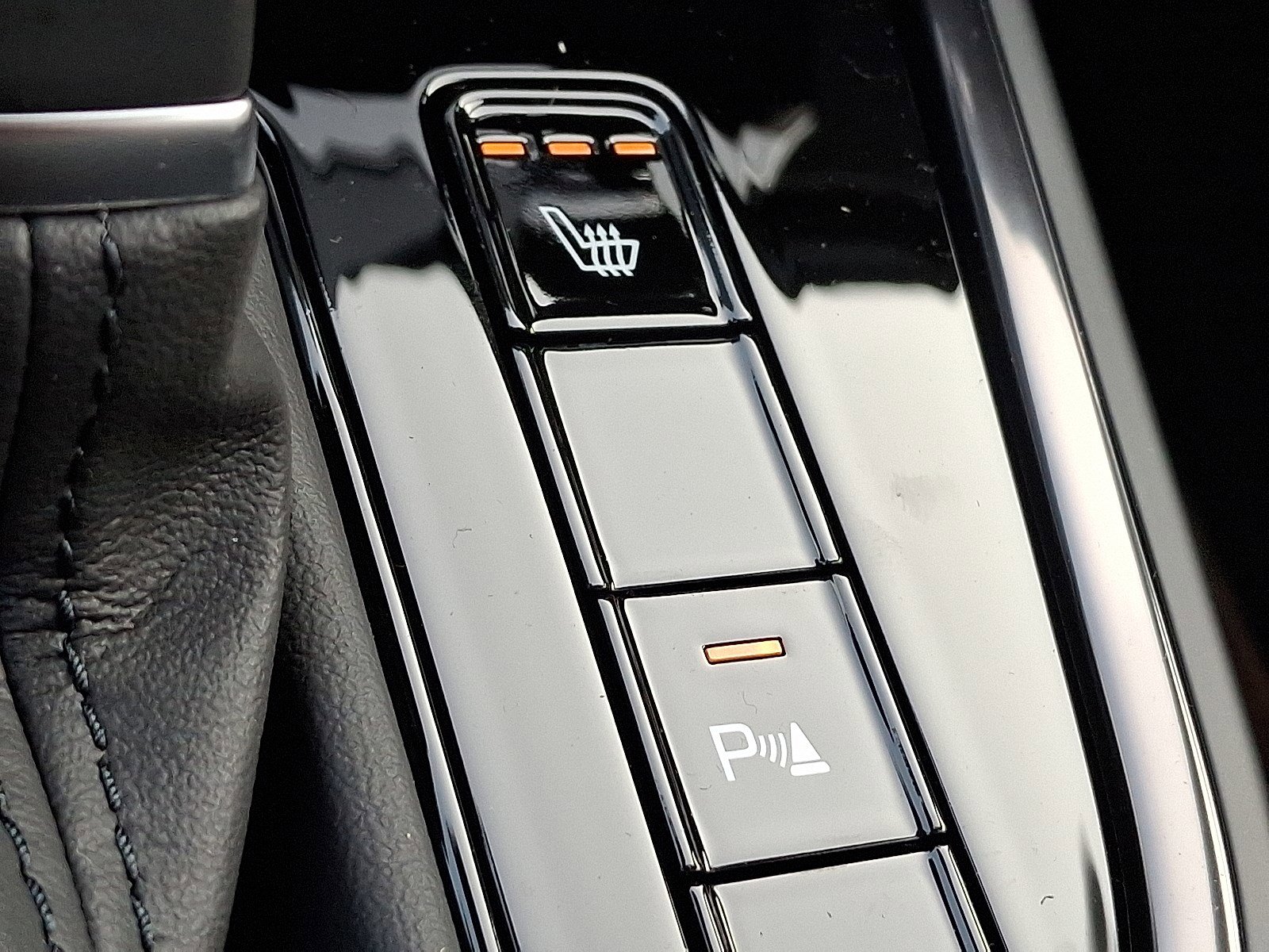 New 2025 Kia Niro EX image 11